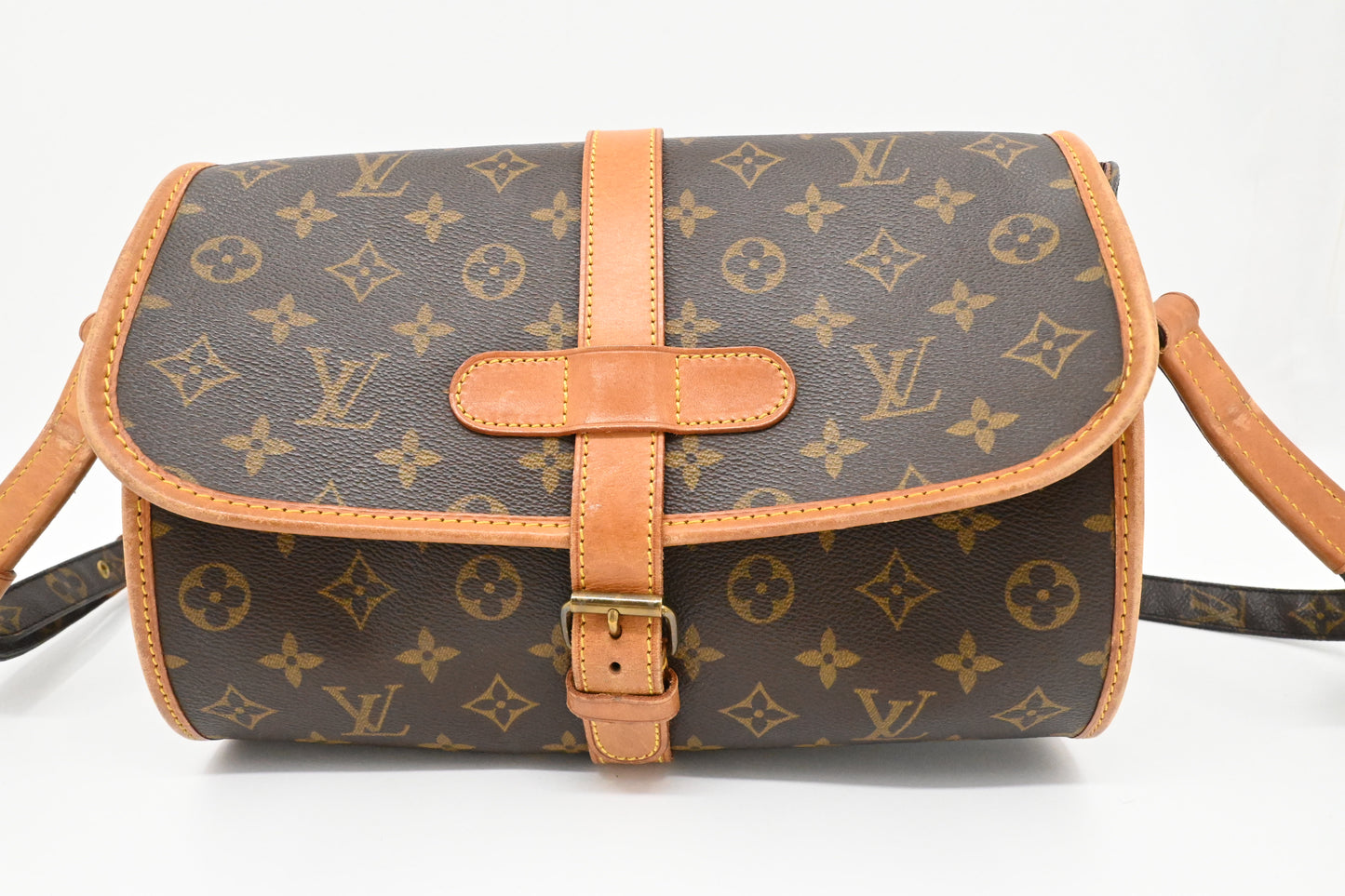 Louis Vuitton Marne in Monogram Canvas