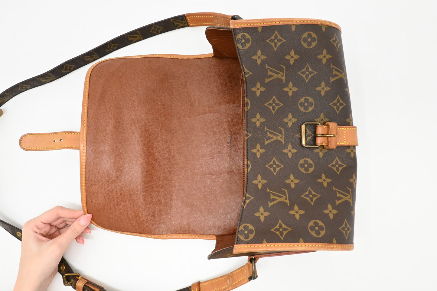 Louis Vuitton Marne in Monogram Canvas