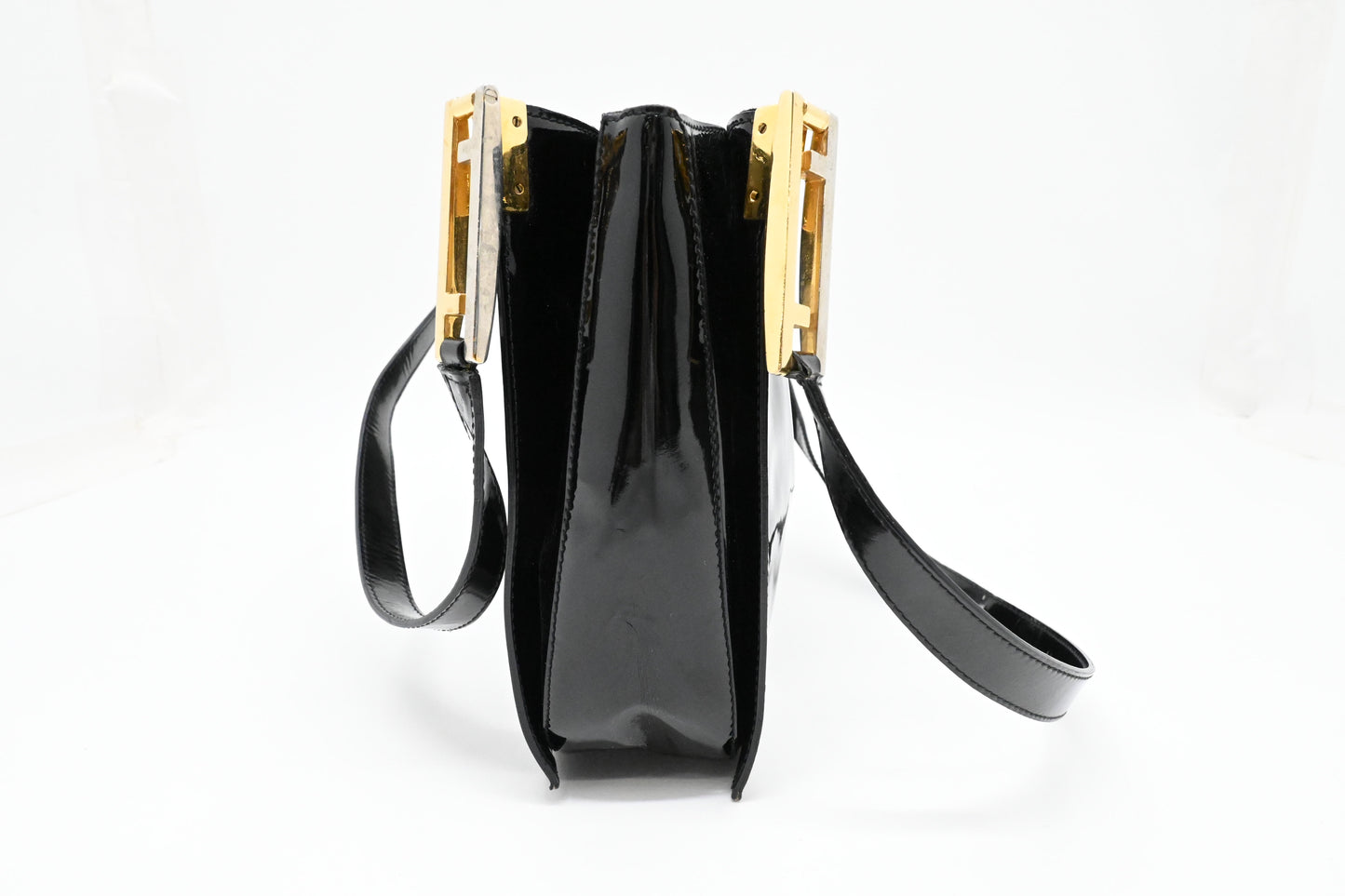 Fendi Shoulder Bag in Black Patent Leather