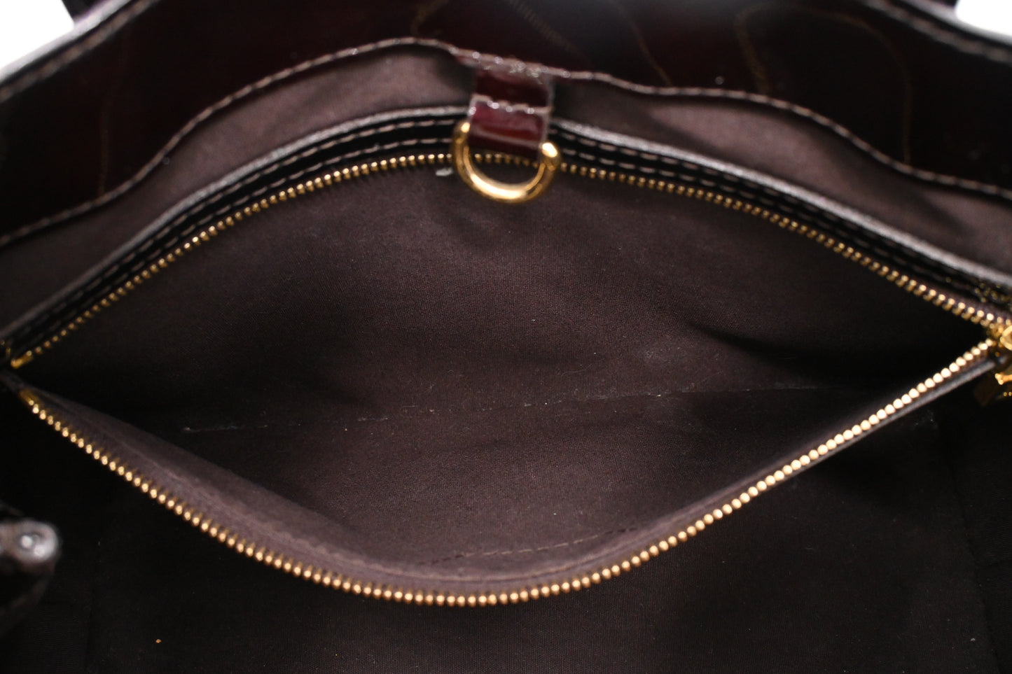 Louis Vuitton Wilshire PM in Amarante Vernis Leather