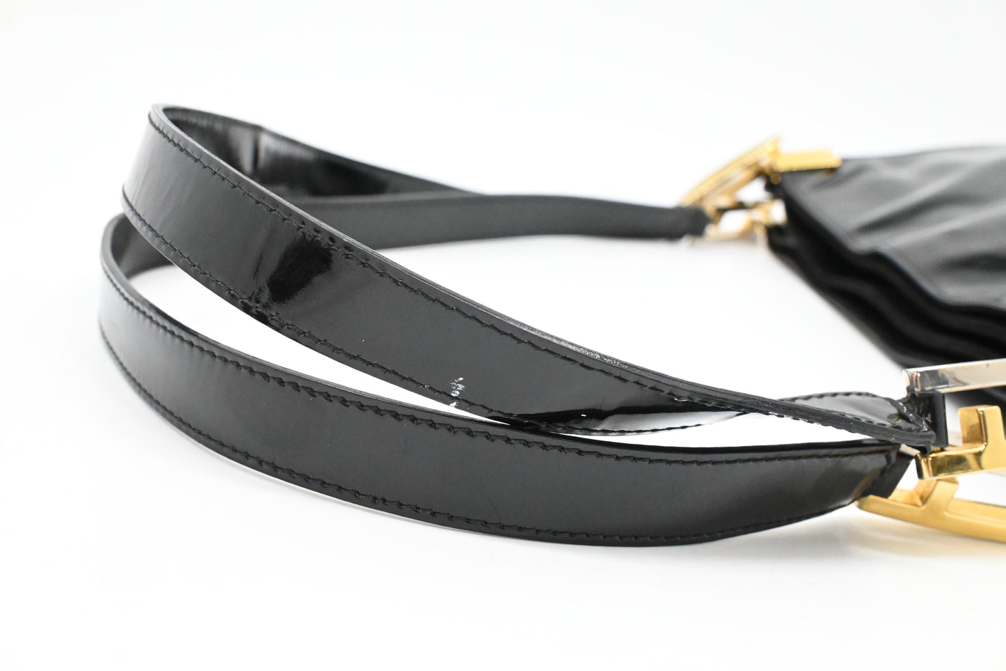 Fendi Shoulder Bag in Black Patent Leather