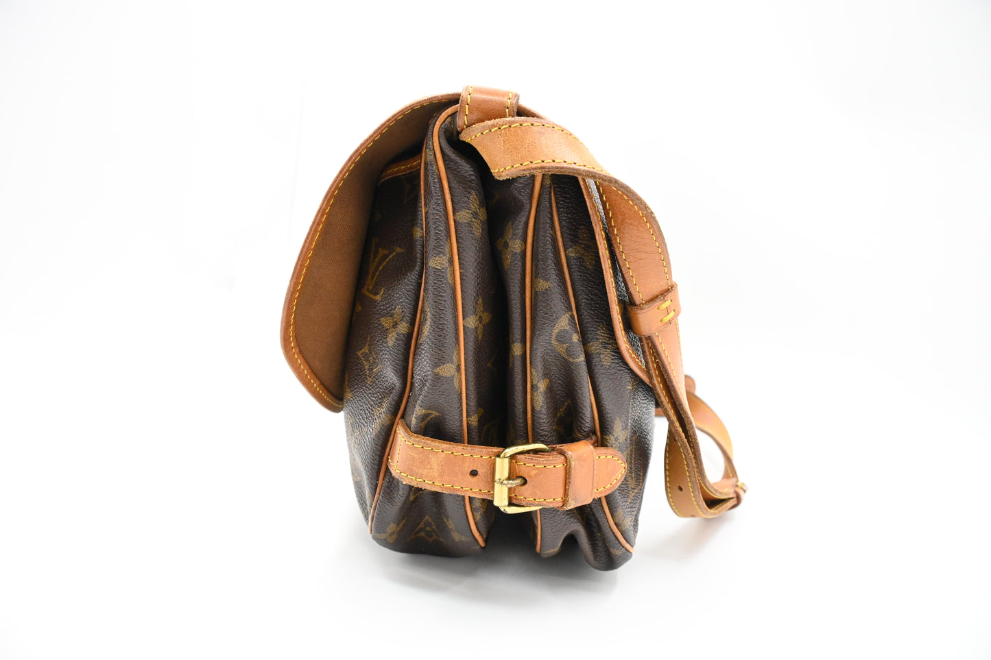 Louis Vuitton Saumur 30 in Monogram Canvas