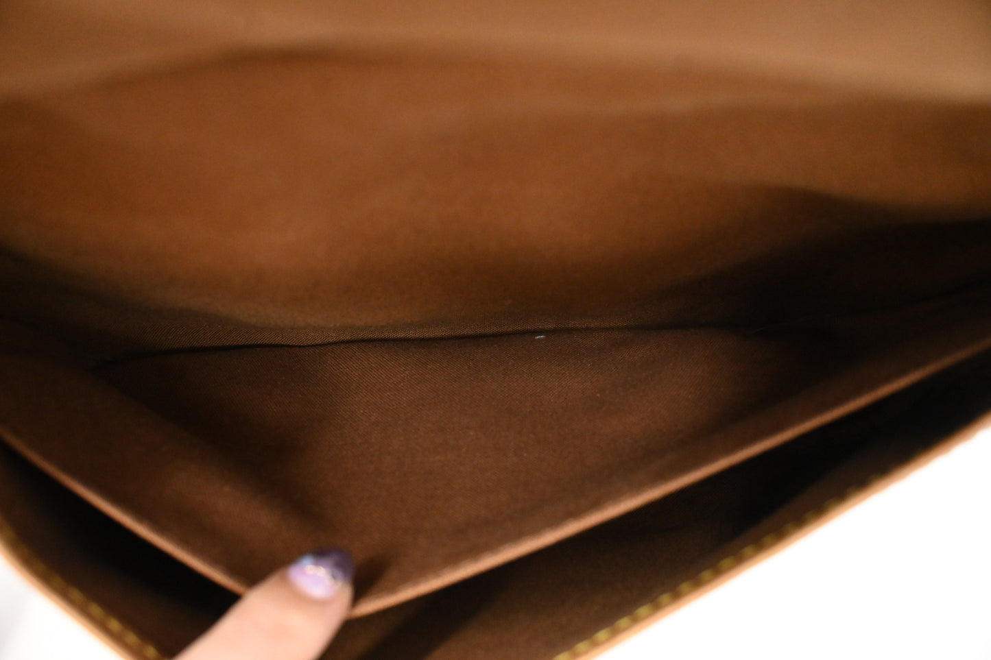Louis Vuitton Saumur 30 in Monogram Canvas