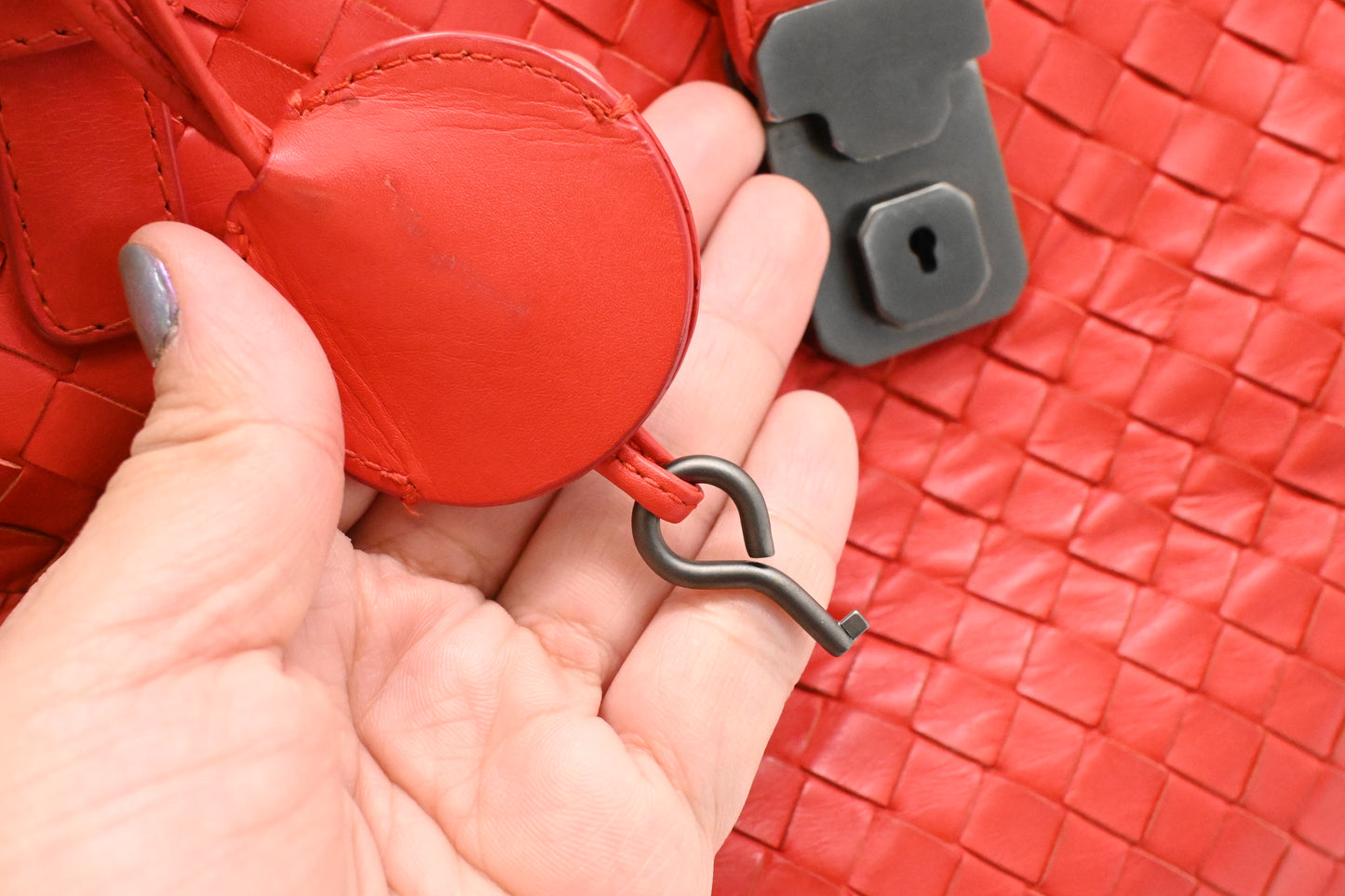 Bottega Veneta Handbag in Red Intrecciato Leather