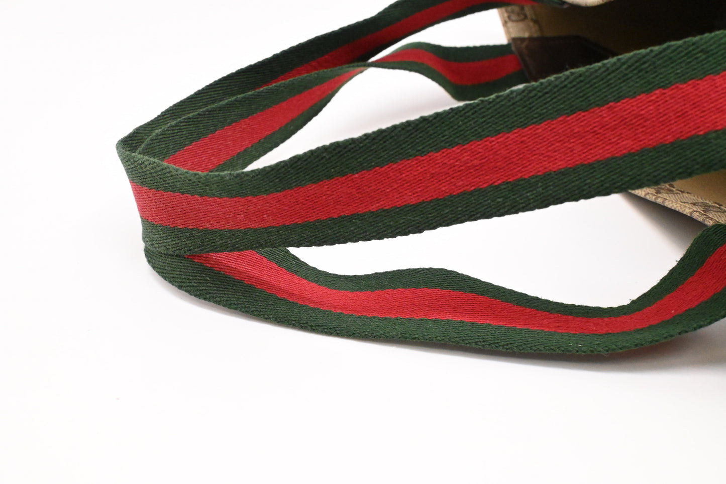 Gucci Tote in GG Supreme Canvas