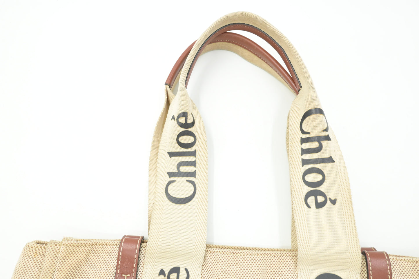 Chloe Medium Woody Tote in Beige Canvas