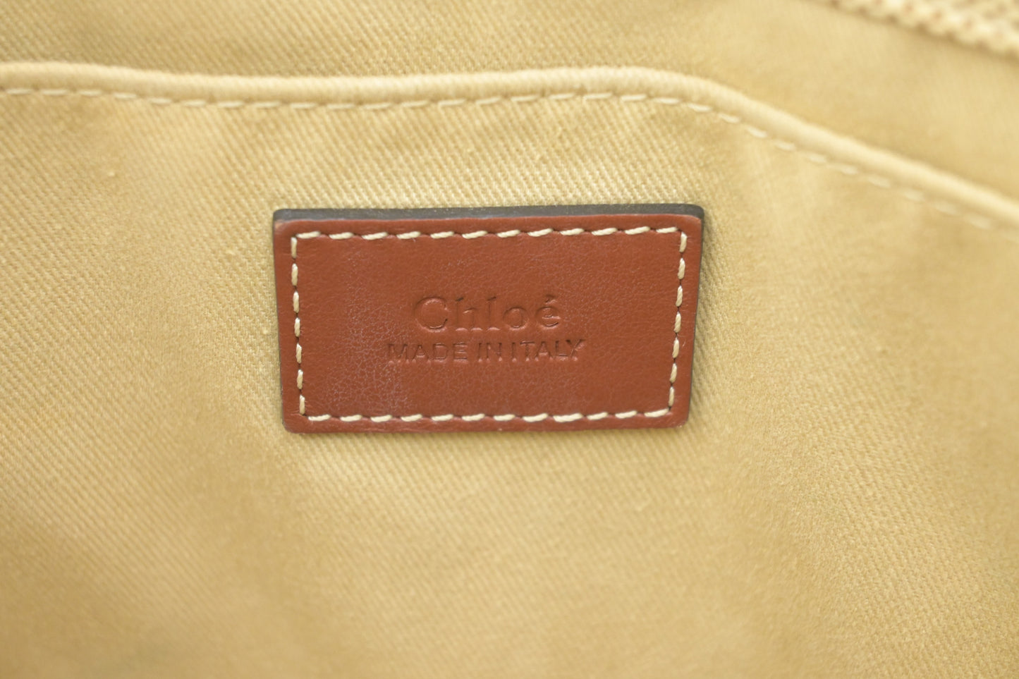 Chloe Medium Woody Tote in Beige Canvas