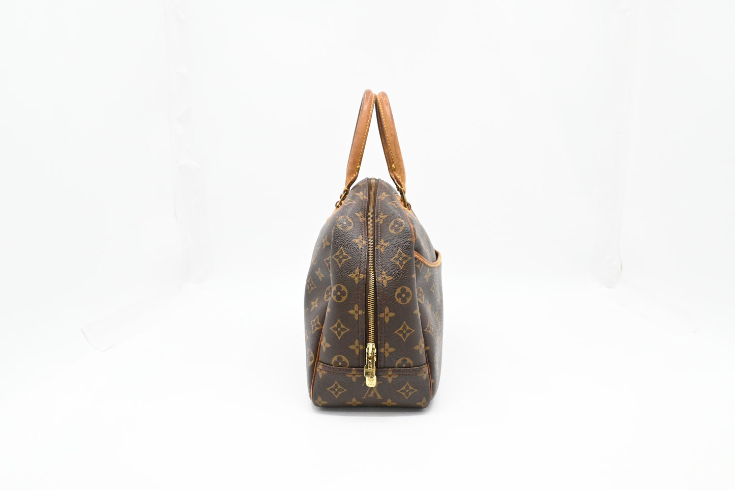 Louis Vuitton Deauville in Monogram Canvas
