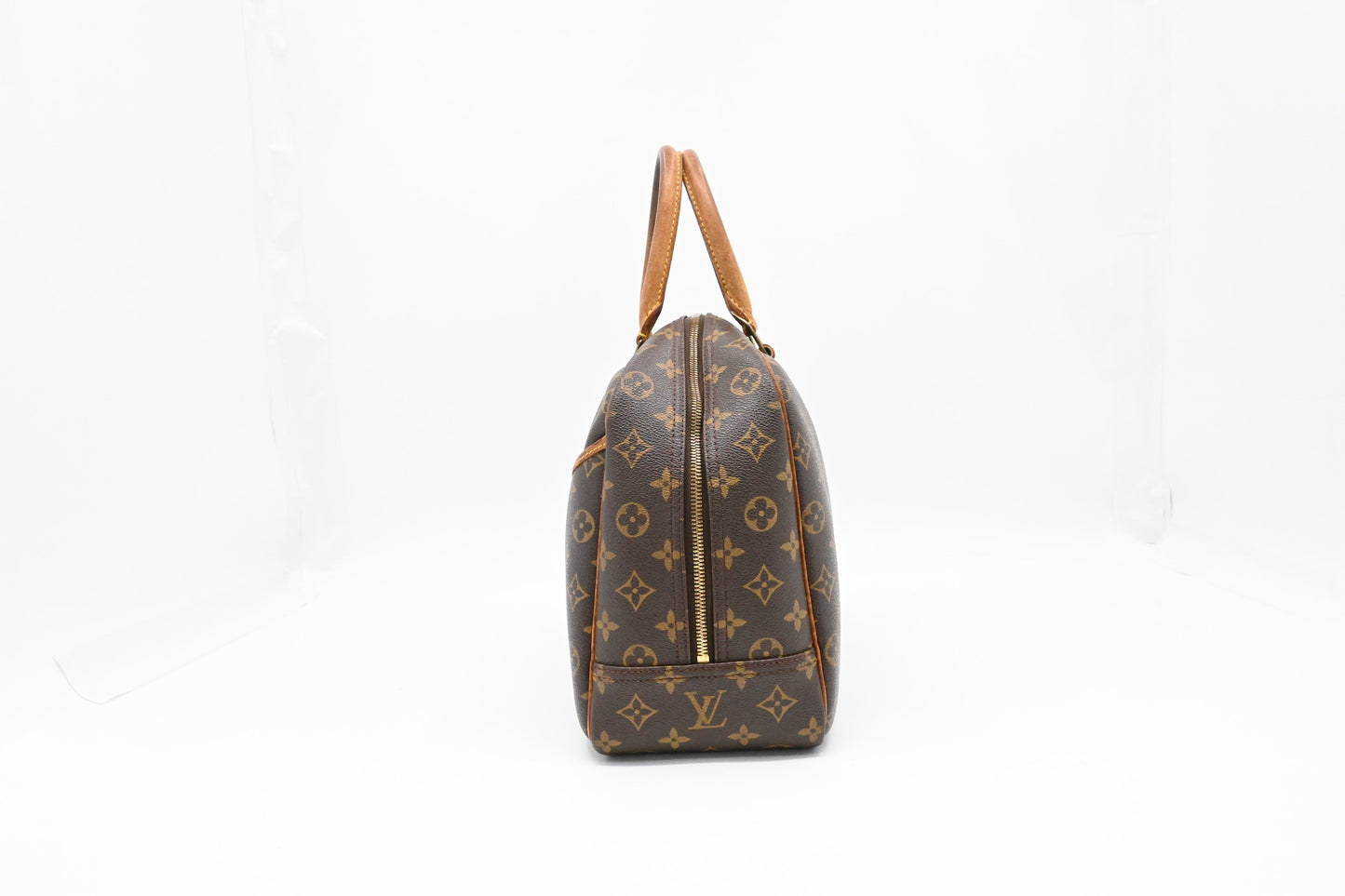 Louis Vuitton Deauville in Monogram Canvas