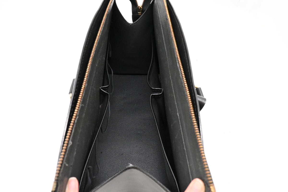 Louis Vuitton Riviera in Black Epi Leather