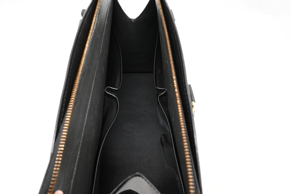 Louis Vuitton Riviera in Black Epi Leather