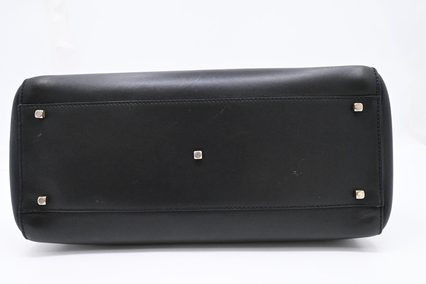 Ferragamo Shoulder Bag in Black Leather