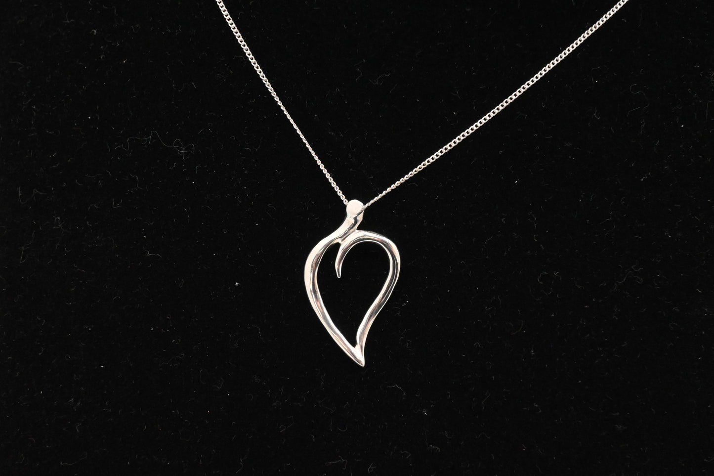 Tiffany & Co. Open Leaf Necklace in Sterling Silver