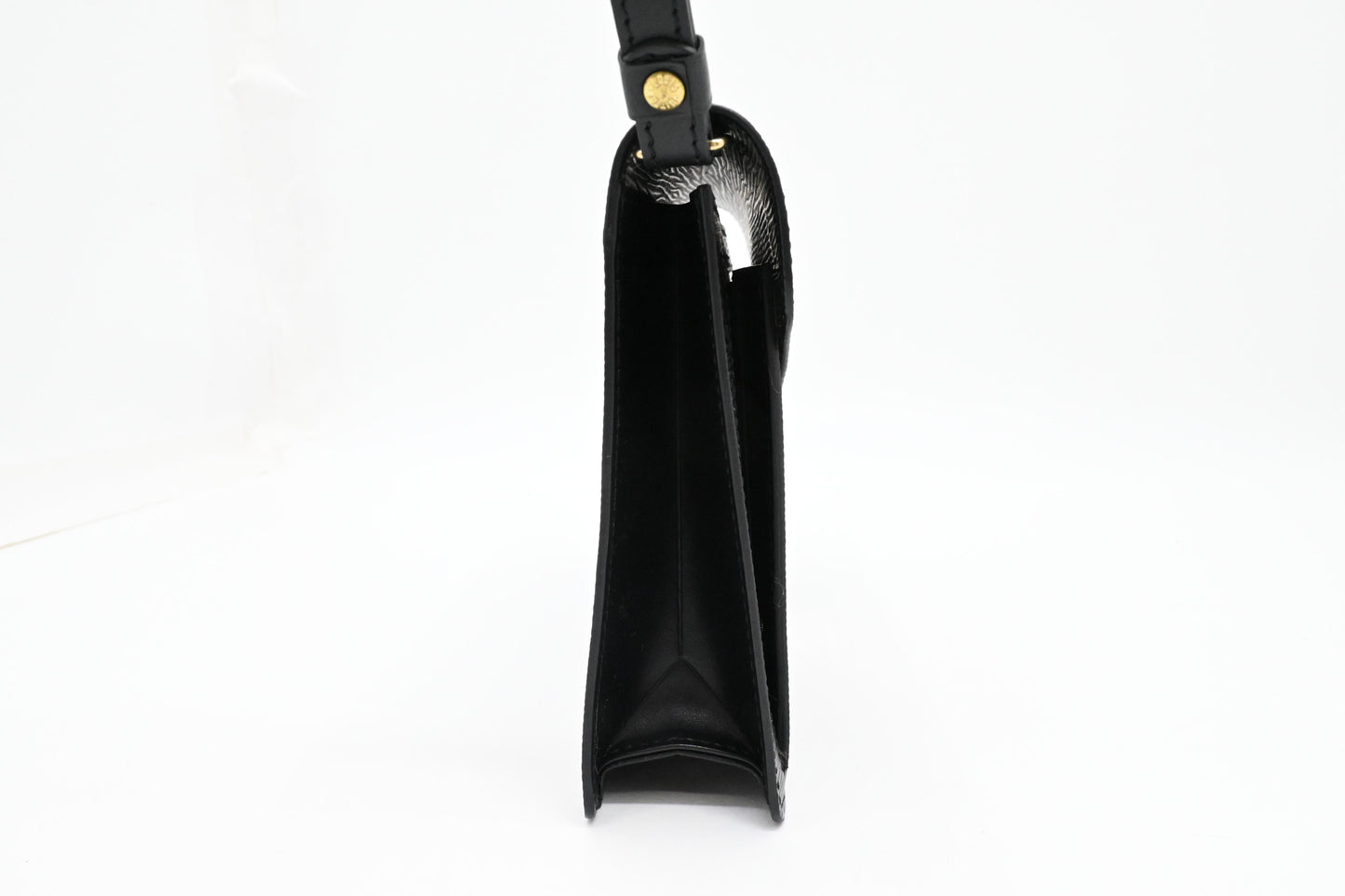 Louis Vuitton Sellier Dragonne in Black Epi Leather