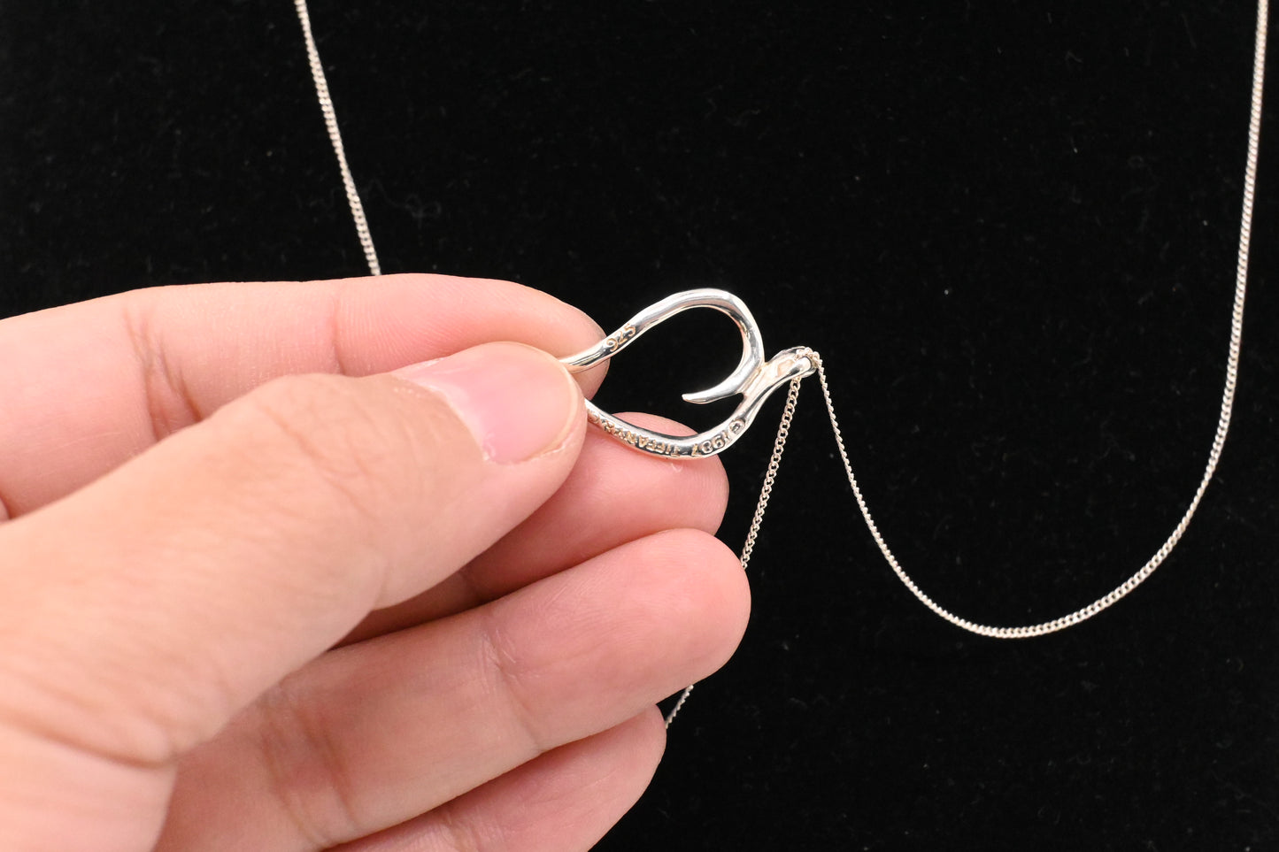Tiffany & Co. Open Leaf Necklace in Sterling Silver