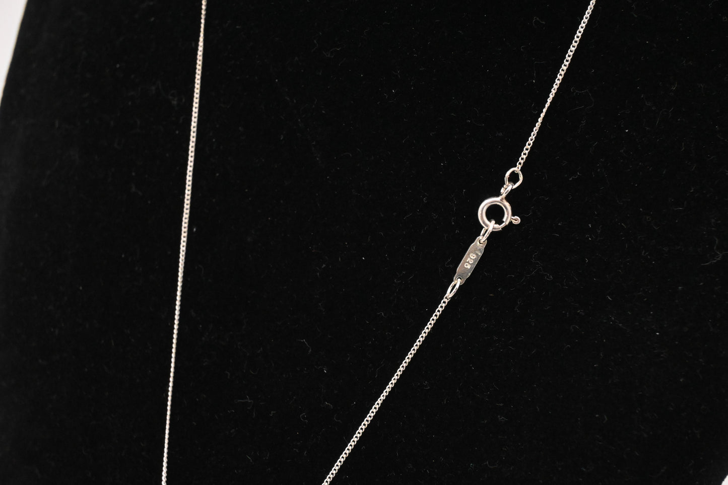 Tiffany & Co. Open Leaf Necklace in Sterling Silver