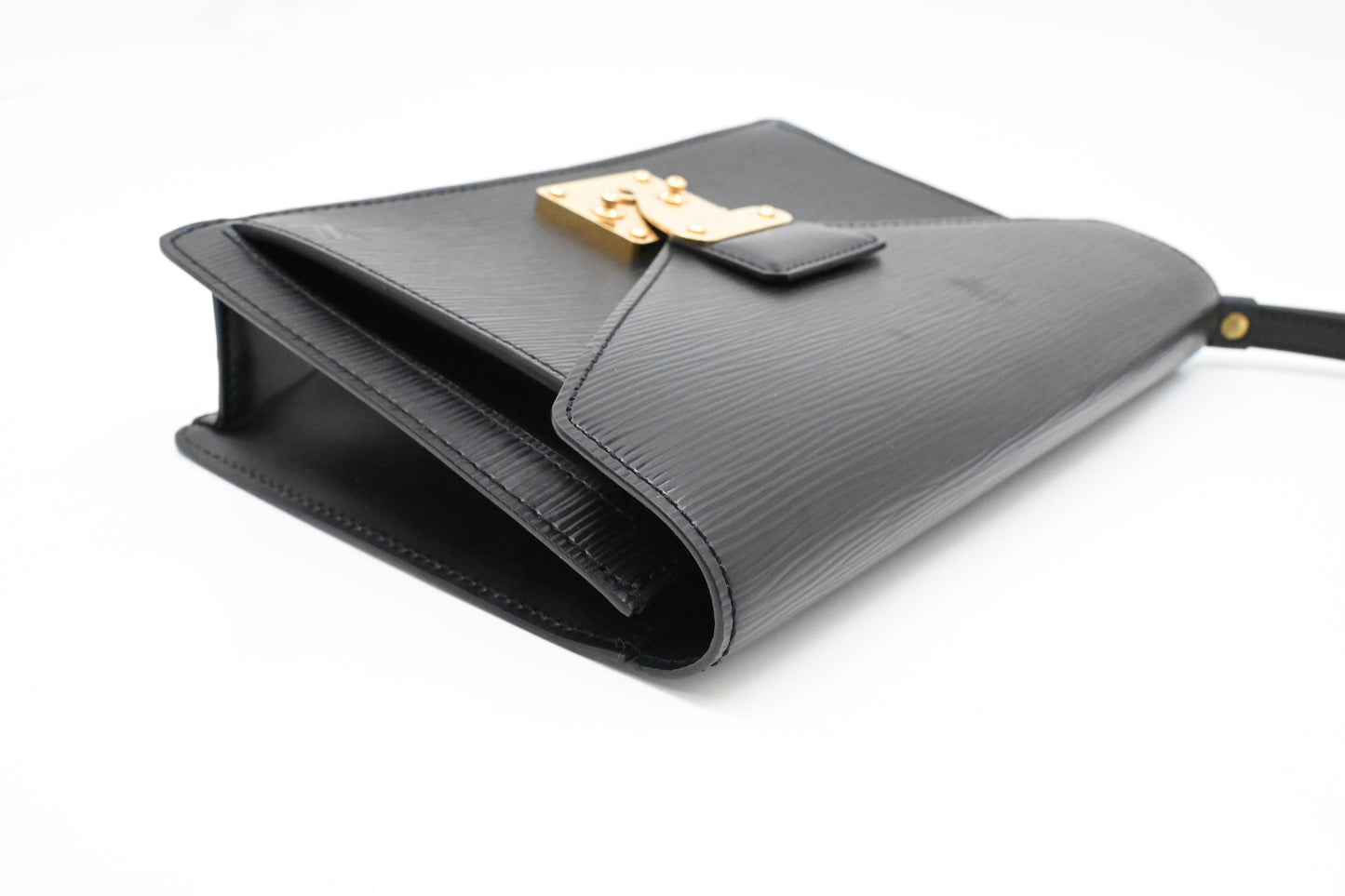 Louis Vuitton Sellier Dragonne in Black Epi Leather