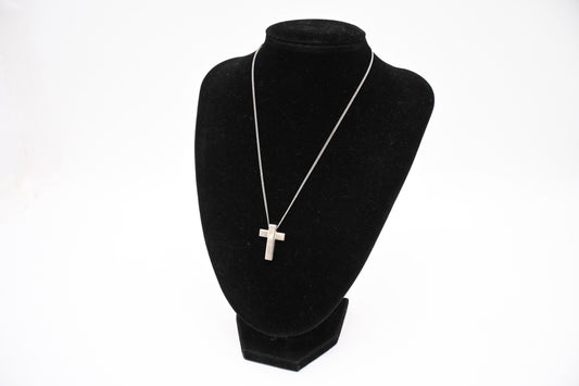Gucci Cross Necklace in Sterling Silver