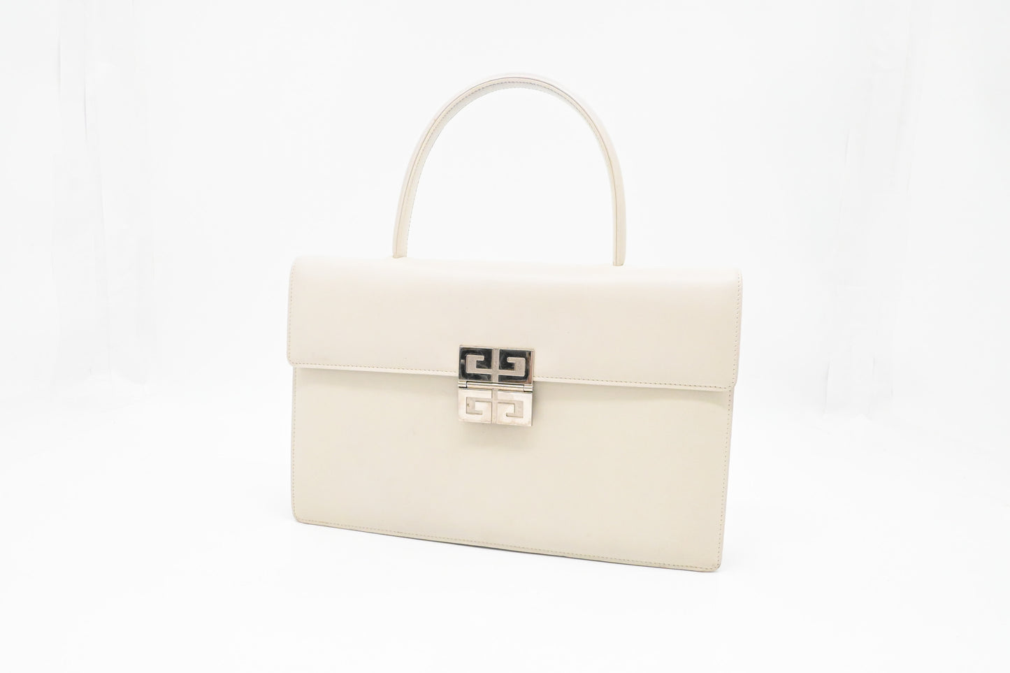 Givenchy Handbag in Off White Leather