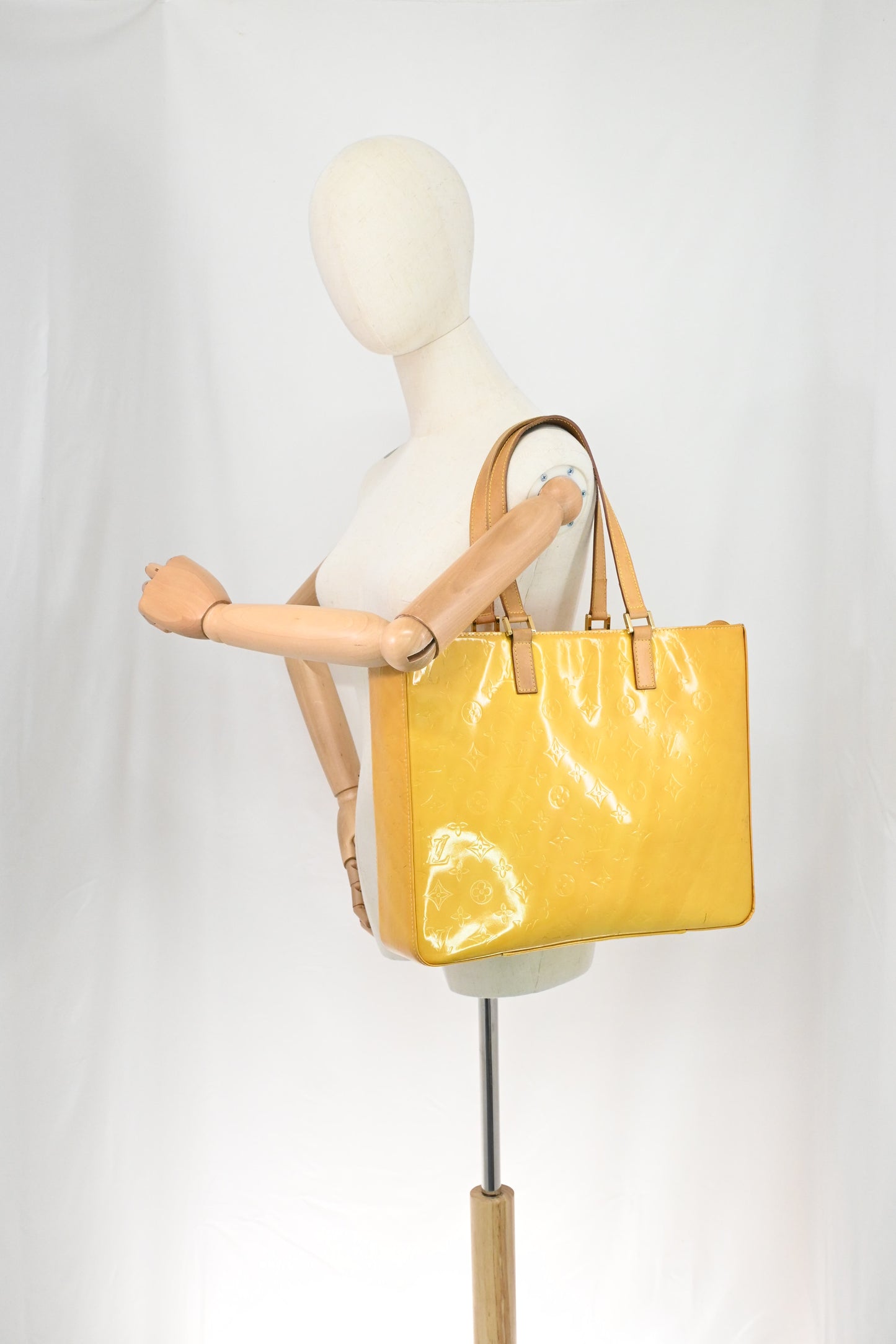 Louis Vuitton Columbus in Yellow Vernis Leather