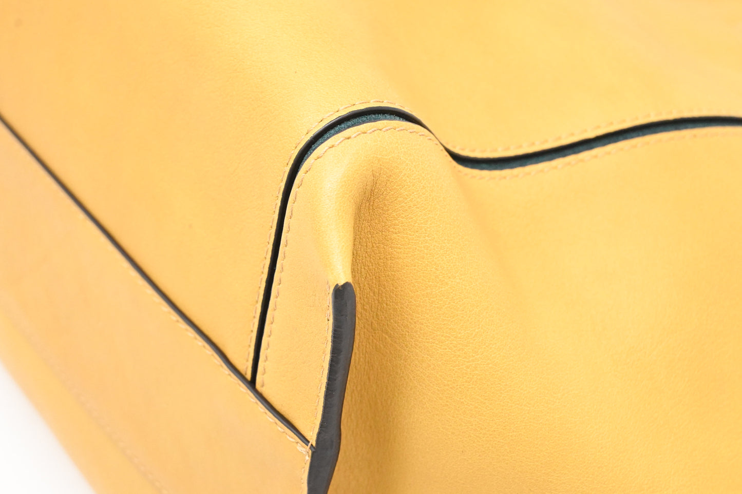 Chloe Milo Tote in Yellow Leather