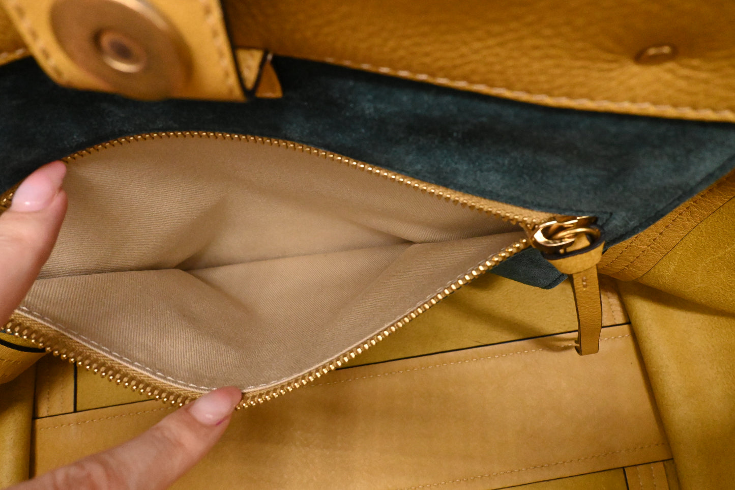 Chloe Milo Tote in Yellow Leather
