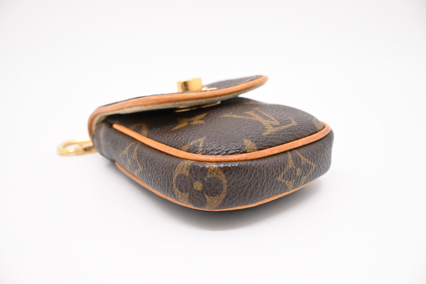 Louis Vuitton Pochette Tulum in Monogram Canvas