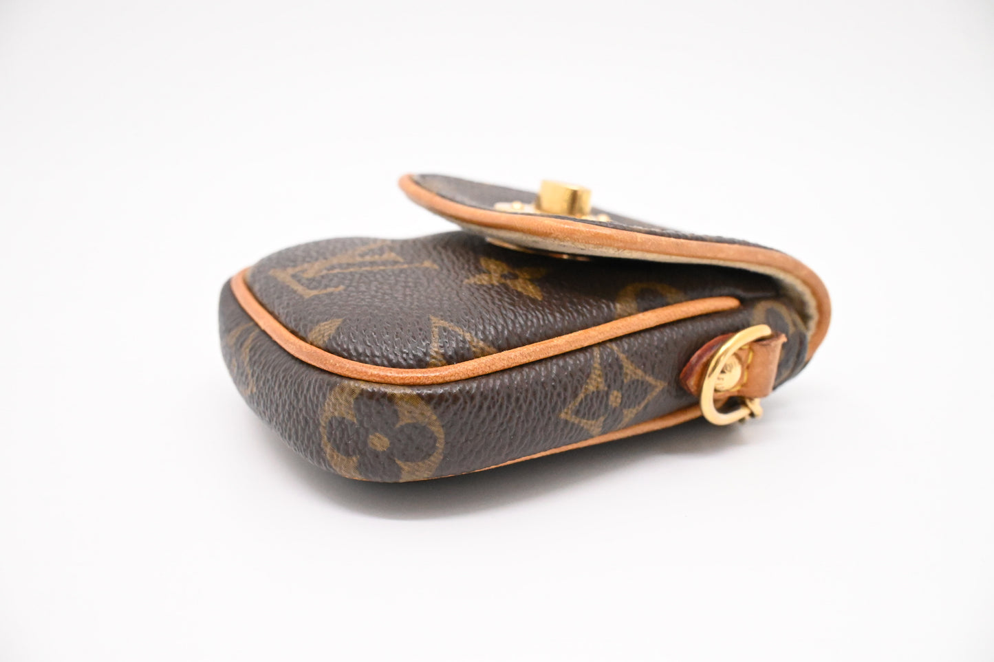 Louis Vuitton Pochette Tulum in Monogram Canvas