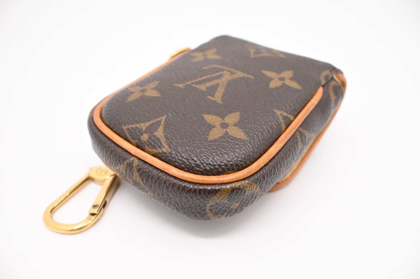 Louis Vuitton Pochette Tulum in Monogram Canvas