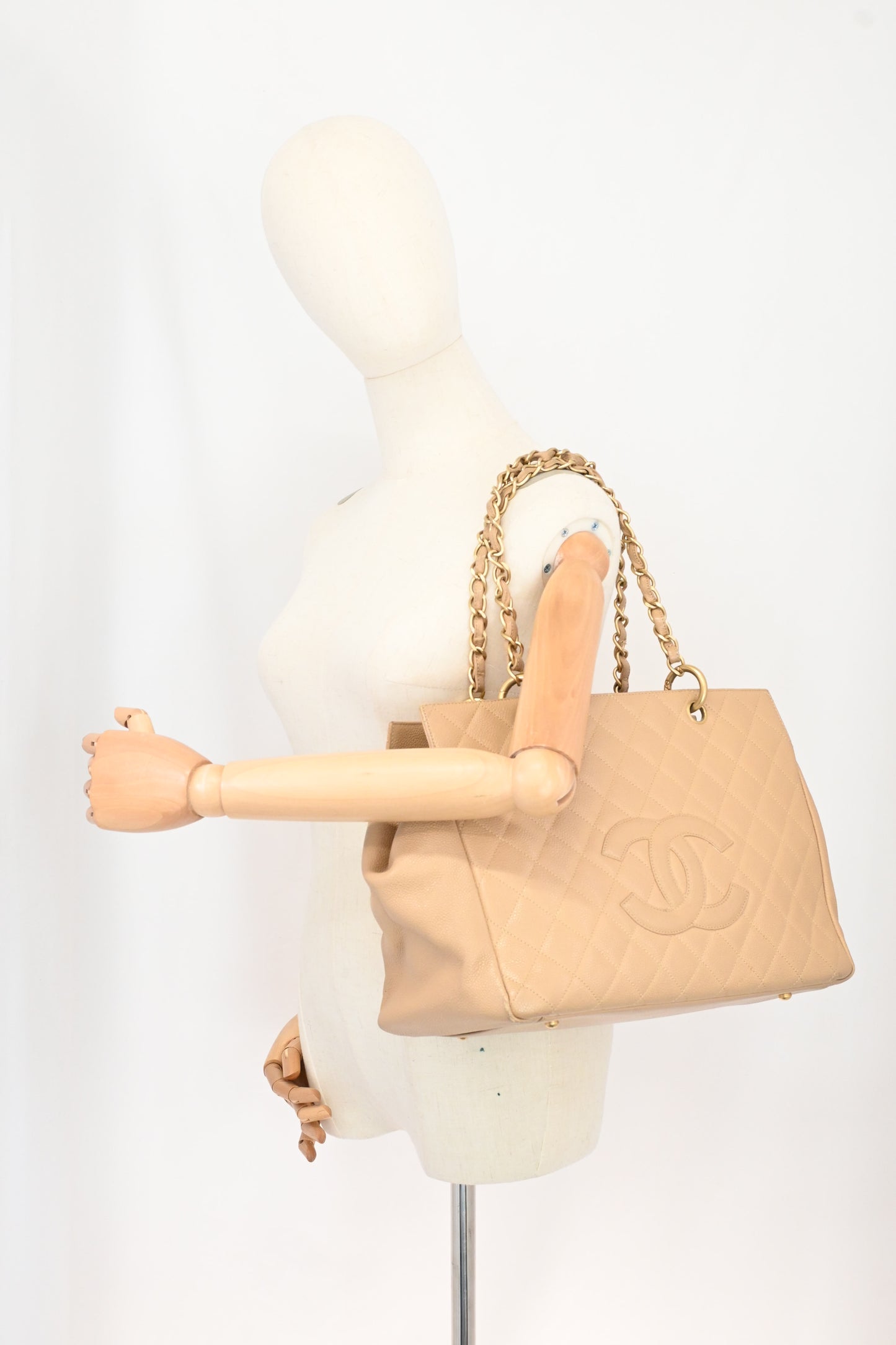 Chanel Grand Shopping Tote in Beige Caviar Leather