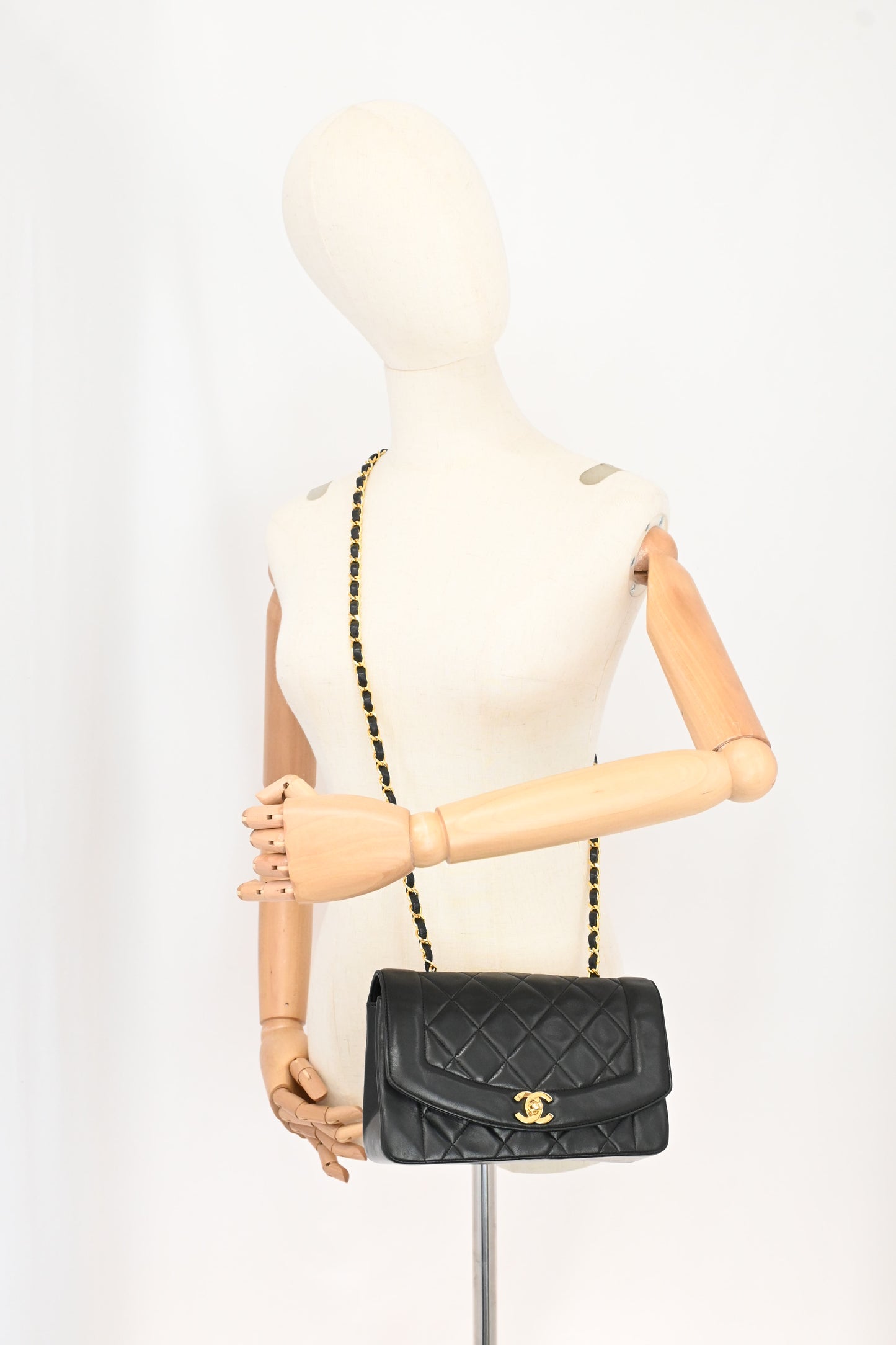 Chanel Diana 22 in Black Matelassé Leather