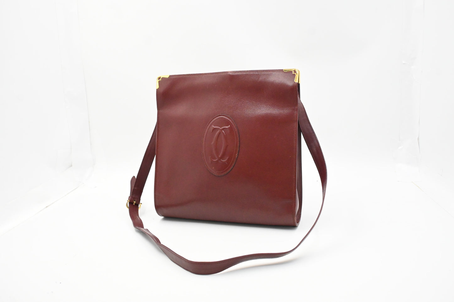 Cartier Kiss Lock Shoulder Bag in Burgundy Leather