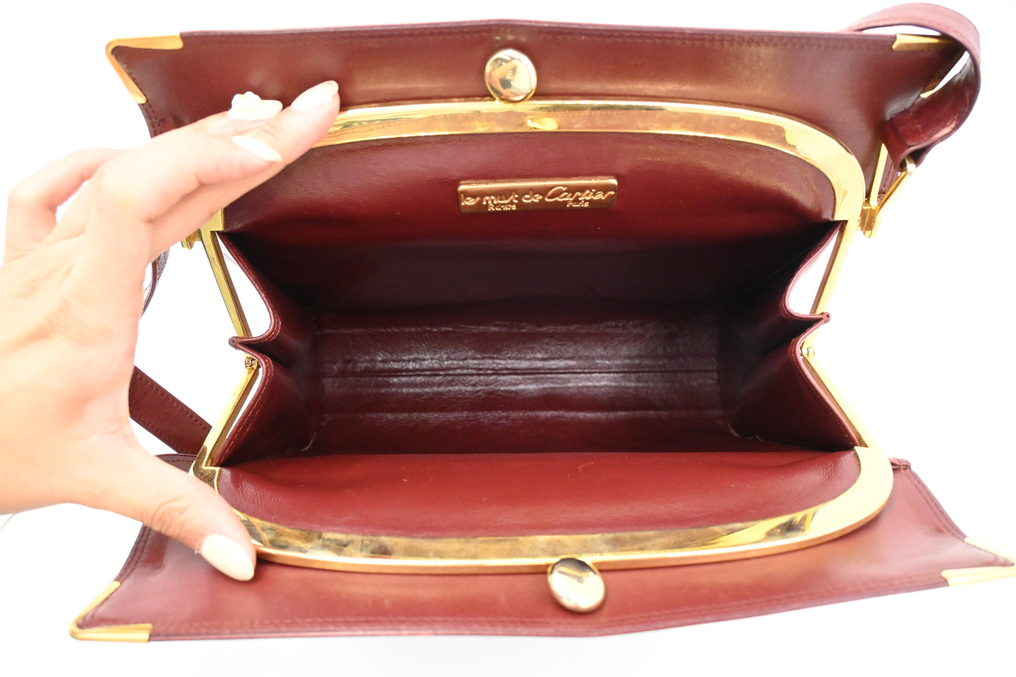 Cartier Kiss Lock Shoulder Bag in Burgundy Leather