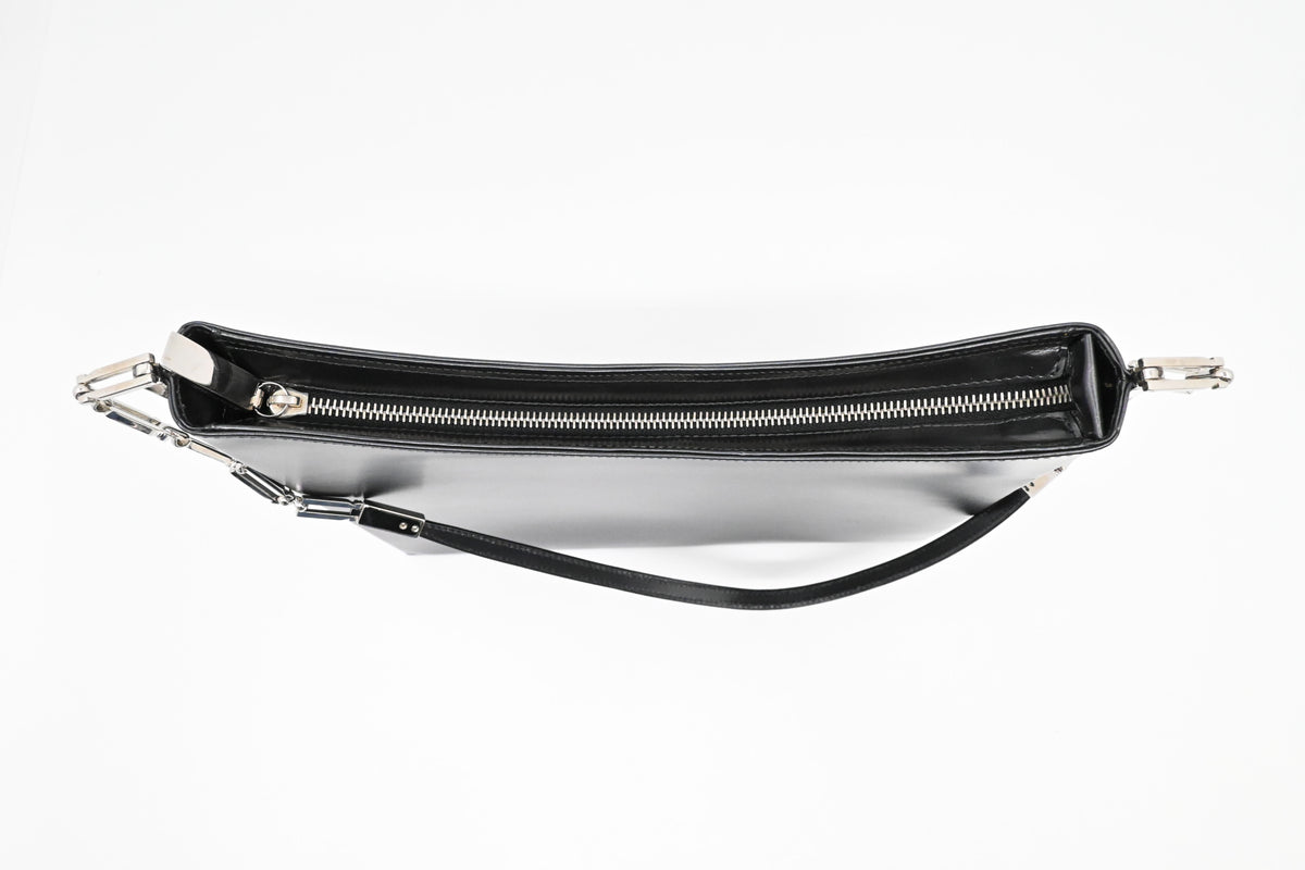 Ferragamo Shoulder Bag in Matte Black Leather