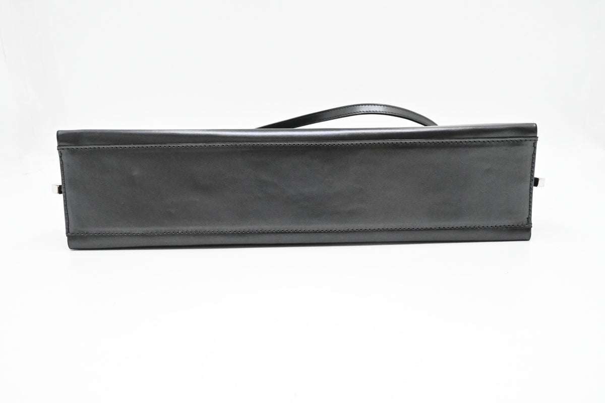 Ferragamo Shoulder Bag in Matte Black Leather