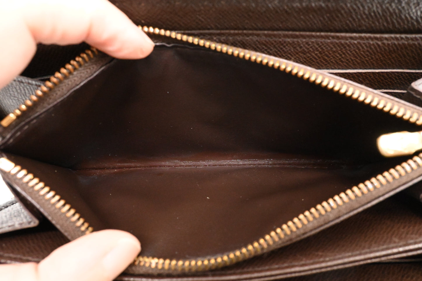 Louis Vuitton Long Zippy Wallet in Damier Ebene Canvas