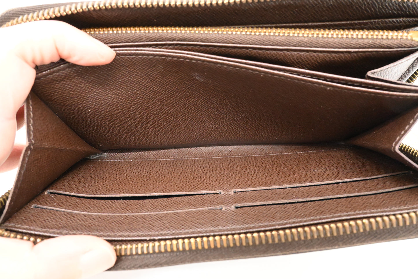 Louis Vuitton Long Zippy Wallet in Damier Ebene Canvas
