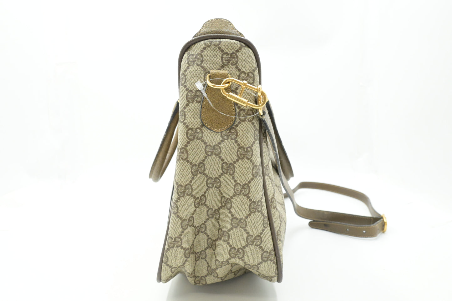 Gucci Business Bag in GG Supreme Canvas