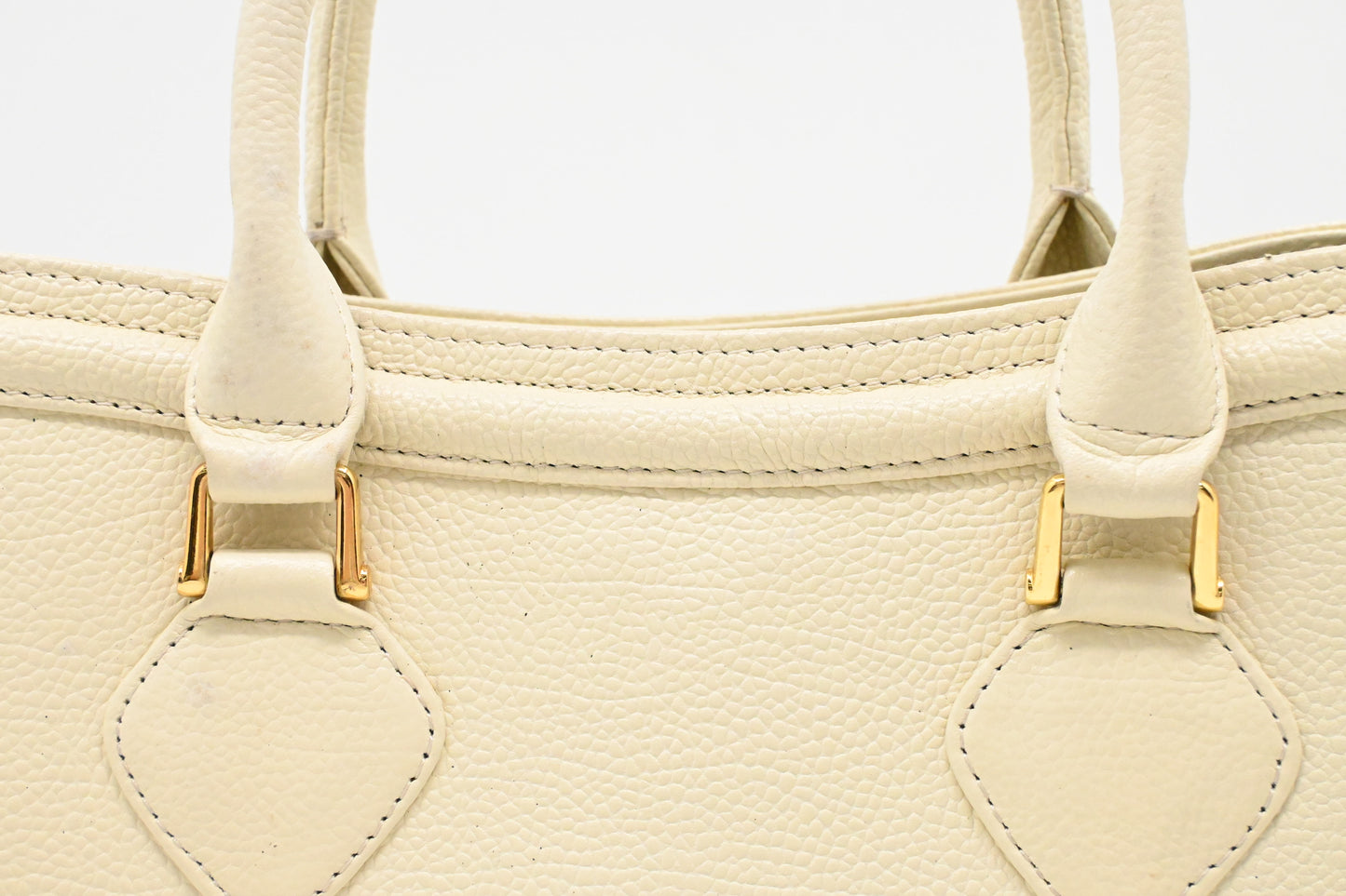 YSL Saint Laurent Handbag in White Leather