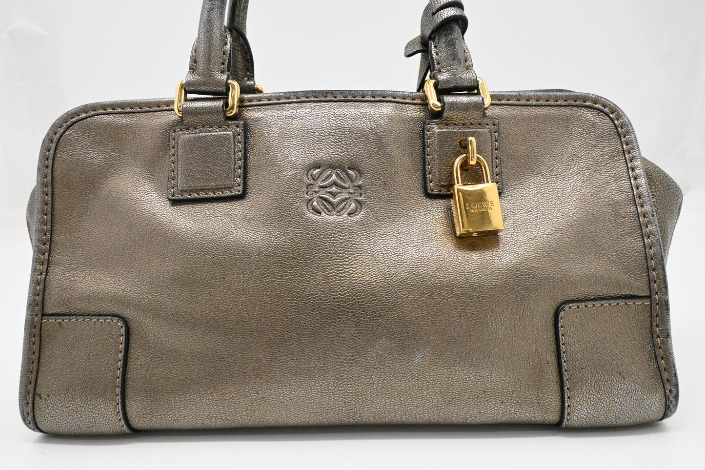 Loewe Amazona 29 in Metallic Pewter Leather