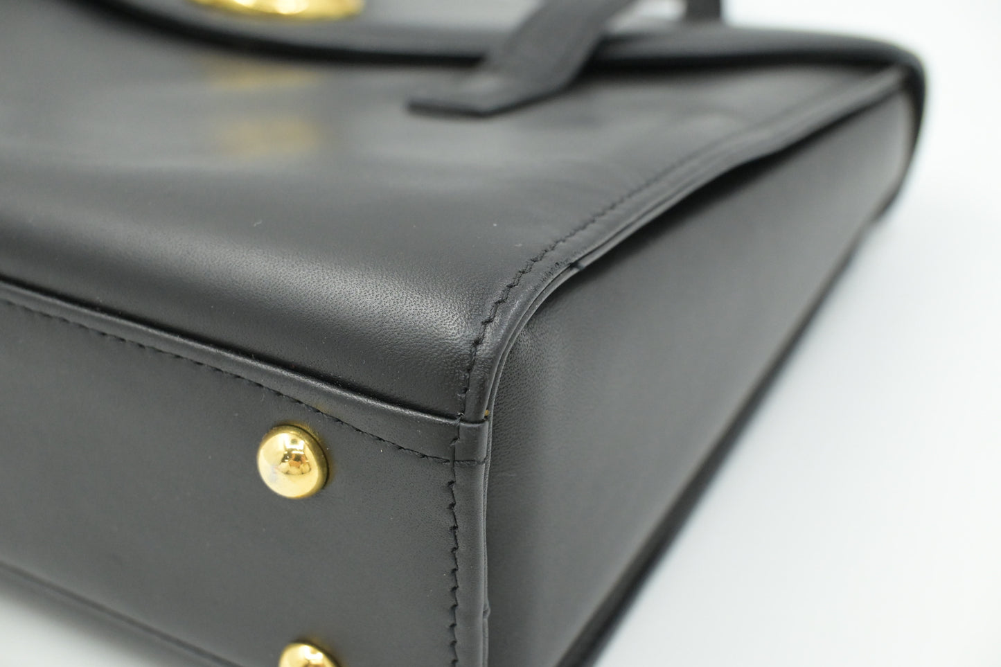 Givenchy Handbag in Black Leather