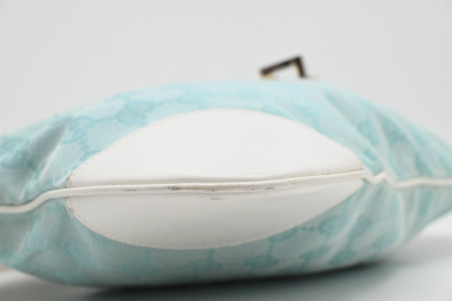 Gucci Jackie Shoulder Bag in Blue GG Canvas and White Leather