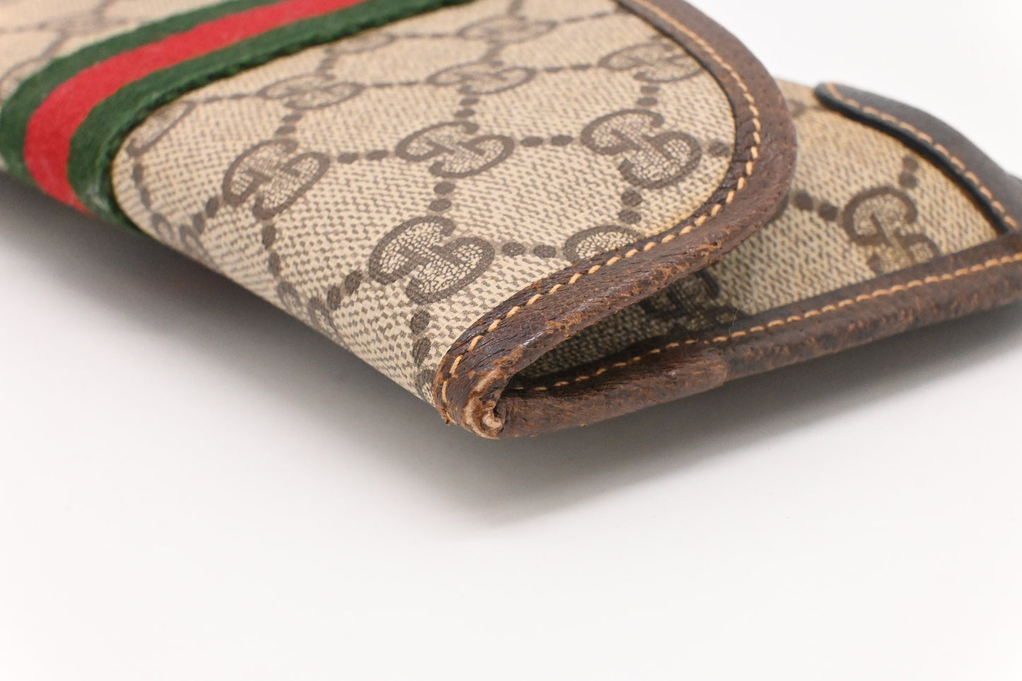 Gucci Pouch in GG Supreme Canvas