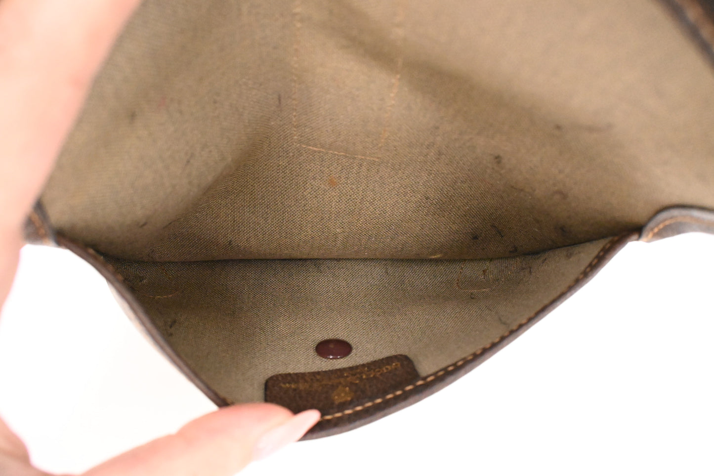 Gucci Pouch in GG Supreme Canvas