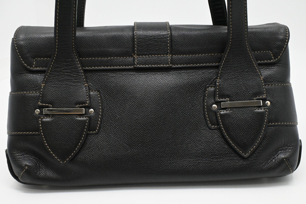 Ferragamo Shoulder Bag in Black Leather