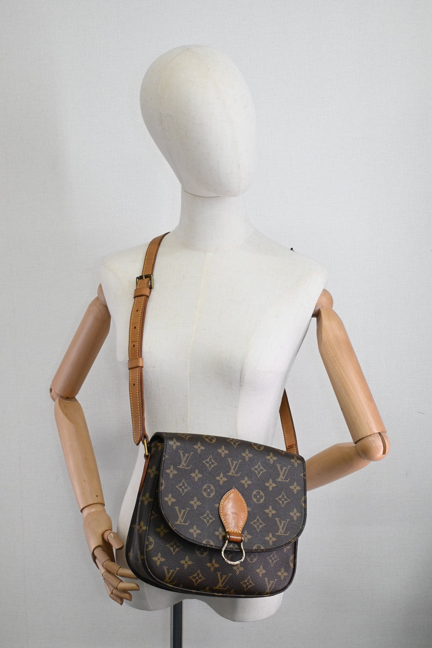 Louis Vuitton Saint Cloud GM in Monogram Canvas
