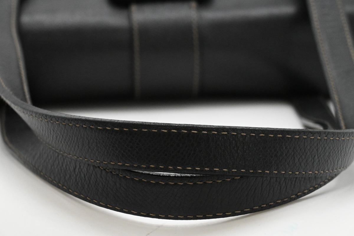 Ferragamo Shoulder Bag in Black Leather