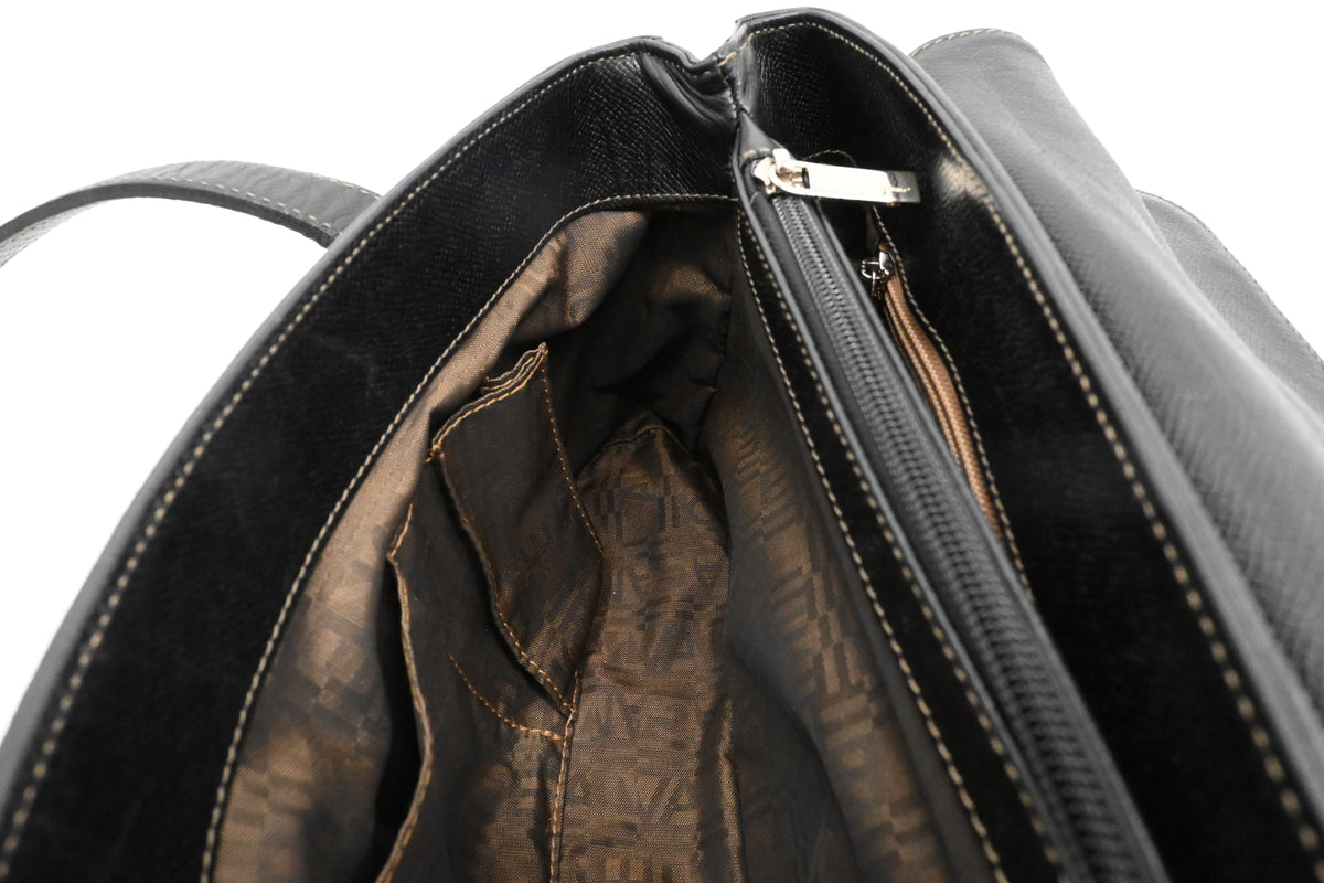 Ferragamo Shoulder Bag in Black Leather