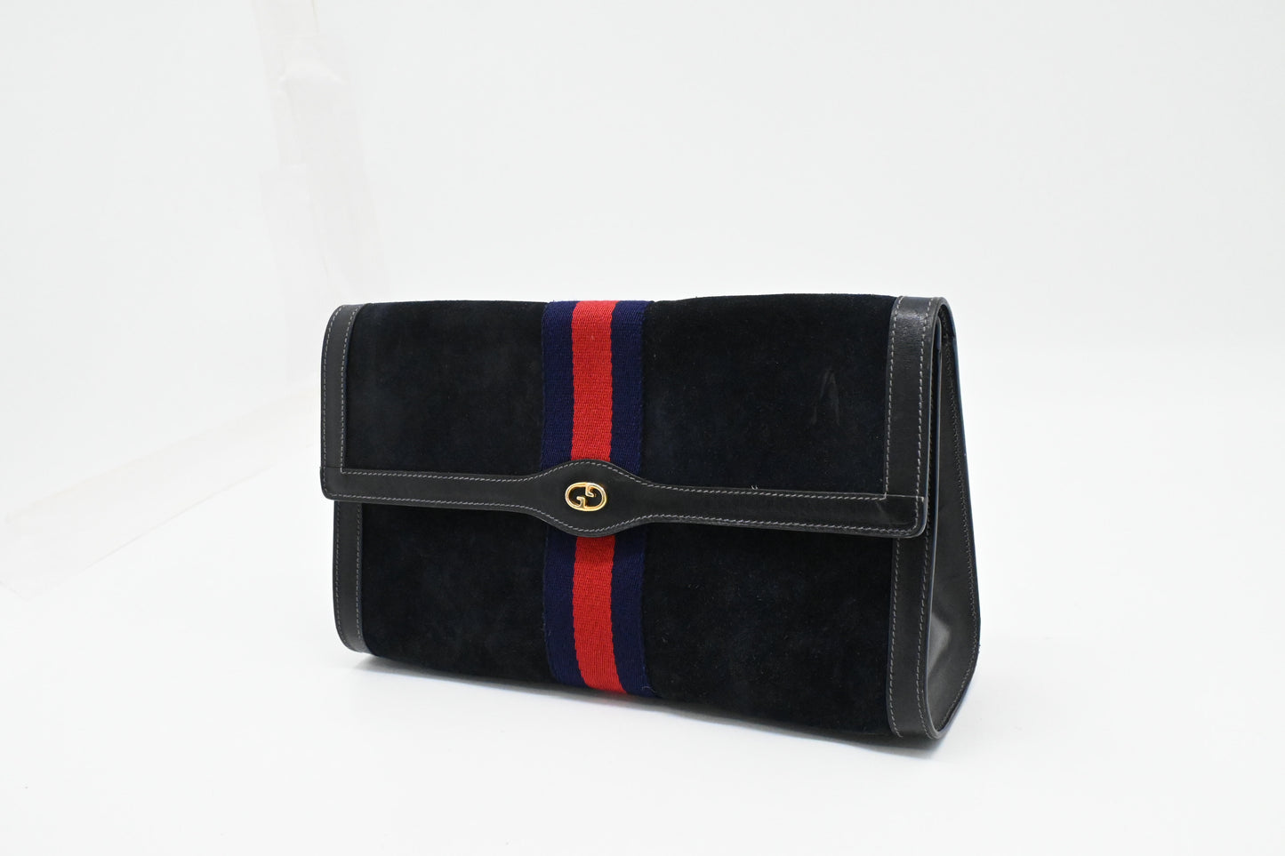 Gucci Clutch in Navy Blue Suede