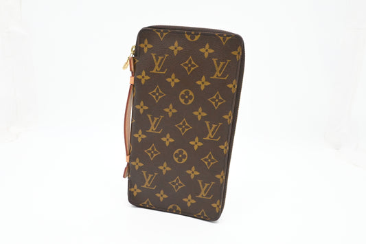 Louis Vuitton Travel Organizer in Monogram Canvas